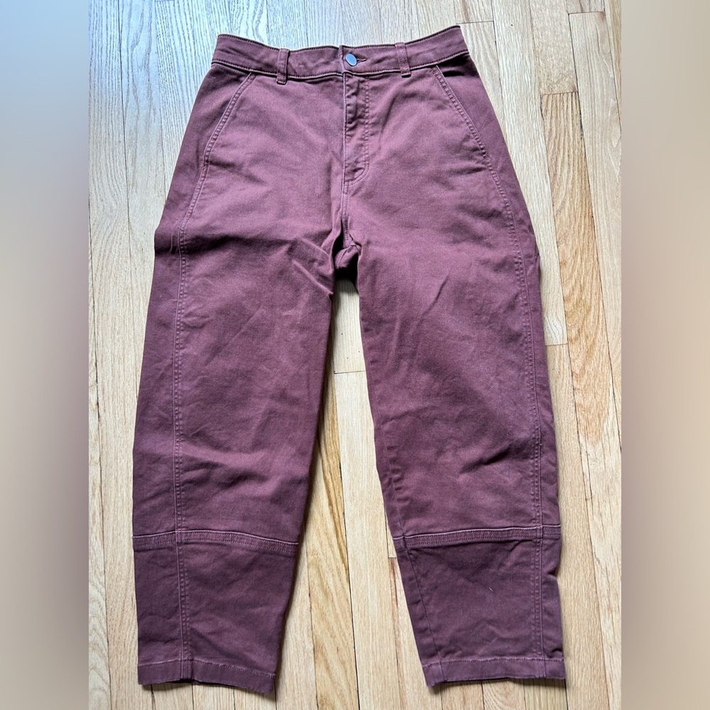 Everlane utility barrel pant in rosewood